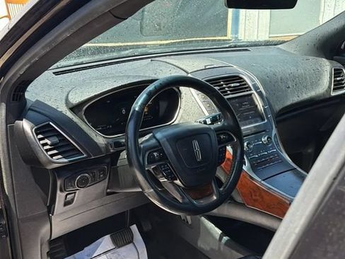 Used 2020 Lincoln Nautilus Reserve FWD image 10