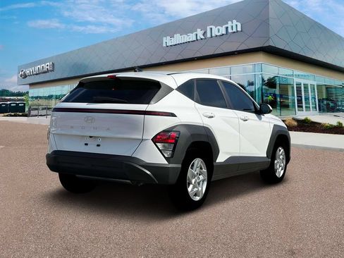 New 2026 Hyundai Kona SE FWD image 7