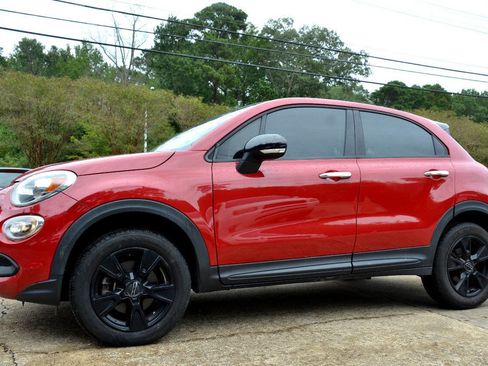 Used 2017 FIAT 500X Pop w/ Pop Popular Equipment Package image 3