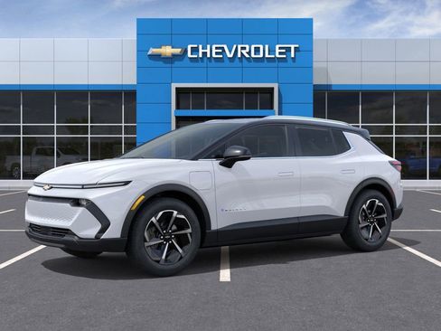 New 2026 Chevrolet Equinox EV LT FWD image 2
