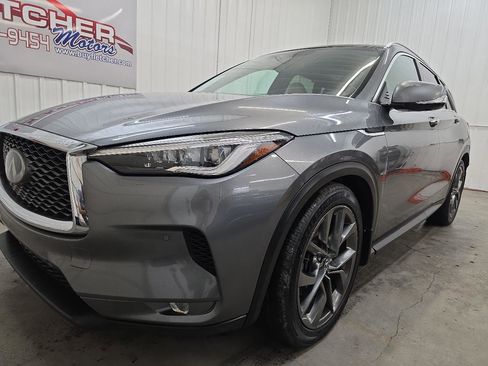 Used 2019 INFINITI QX50 Essential w/ Sensory Package image 5