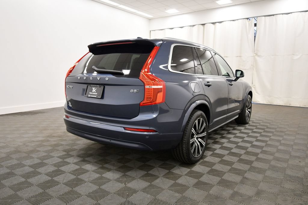 Used 2023 Volvo XC90 B5 Core AWD/4WD image 8