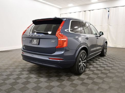 Used 2023 Volvo XC90 B5 Core AWD/4WD image 8