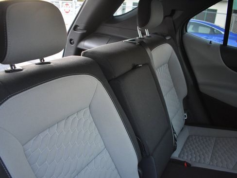 Used 2020 Chevrolet Equinox LS w/ LS Convenience Package image 28