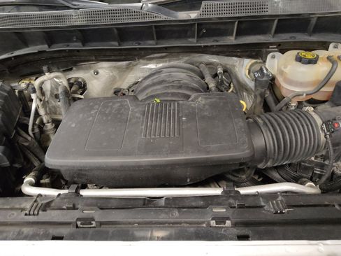 Used 2020 Chevrolet Silverado 1500 Custom w/ Custom Value Package RWD image 30