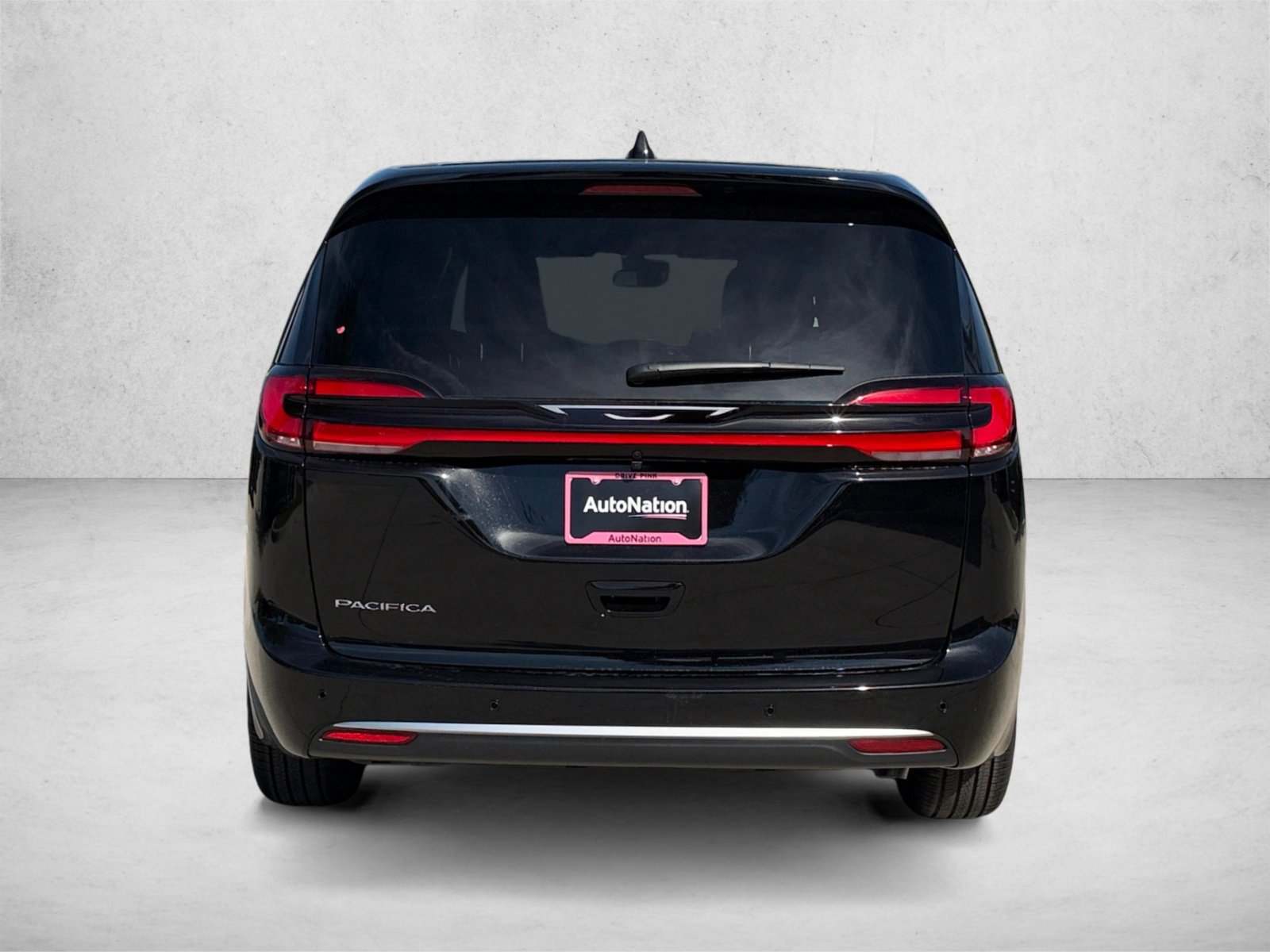 New 2027 Chrysler Pacifica Select FWD image 6