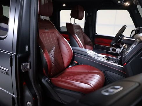 Used 2025 Mercedes-Benz G 63 AMG 4MATIC image 79