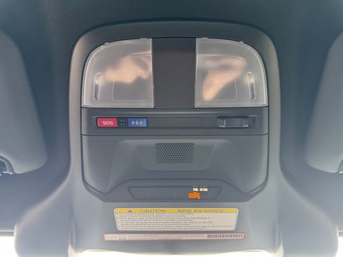 Used 2025 Toyota GR86 Premium image 32