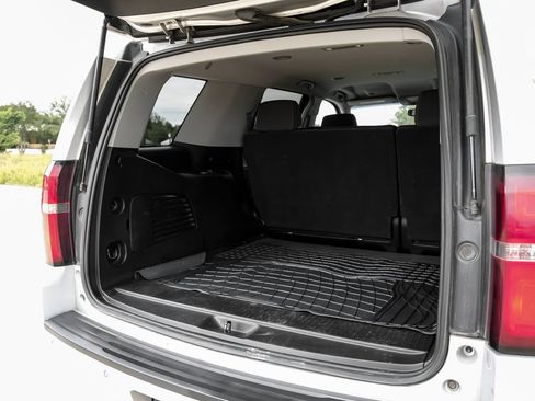 Used 2020 Chevrolet Tahoe LS RWD image 53