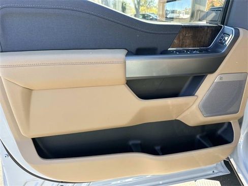 New 2026 Ford F350 Lariat w/ Lariat Ultimate Package image 8