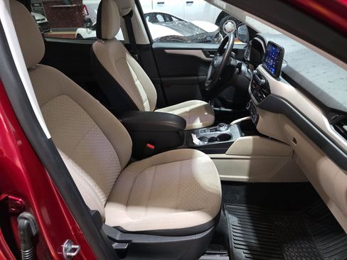 Used 2022 Ford Escape SE w/ Convenience Package image 14