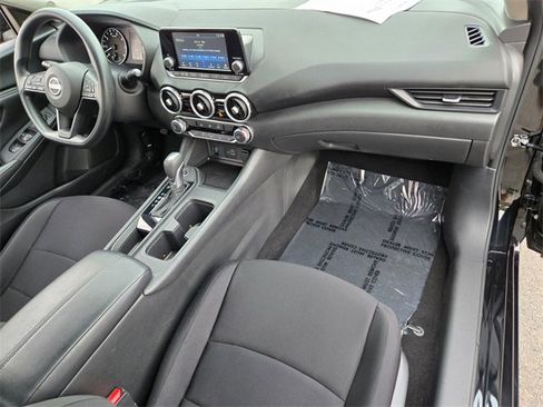 Used 2025 Nissan Sentra S w/ Lighting Package image 21