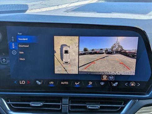 New 2026 Chevrolet Equinox EV LT image 12