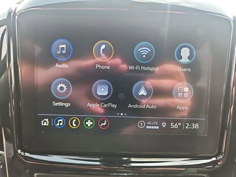 Used 2023 Chevrolet Traverse LT FWD image 20
