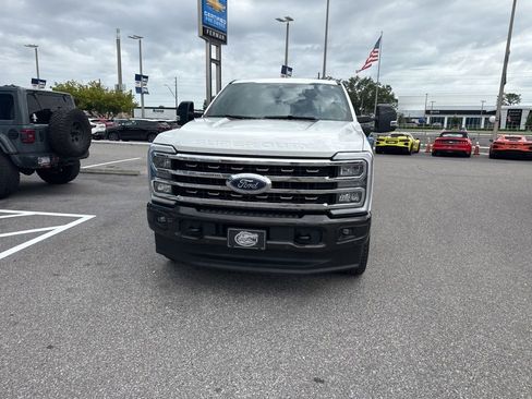 Used 2025 Ford F250 King Ranch w/ FX4 Off-Road Package AWD/4WD image 3