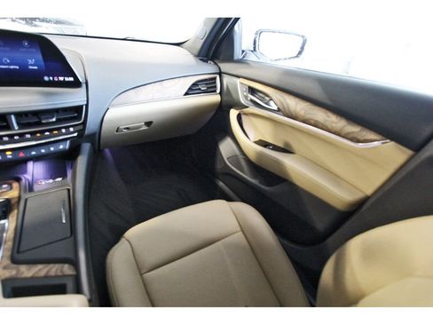 Certified 2025 Cadillac CT5 Premium Luxury RWD image 10