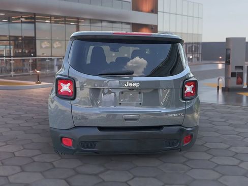 Used 2022 Jeep Renegade Sport w/ Sport Appearance Group image 11