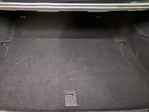 Used 2014 Mercedes-Benz E 350 E 350 Luxury 4MATIC AWD 4dr Se image 26