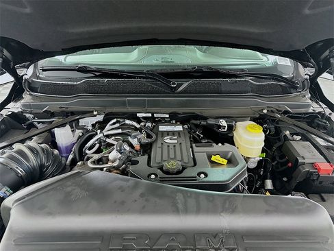 New 2026 RAM 2500 Limited image 18