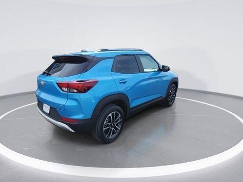 New 2025 Chevrolet TrailBlazer LT w/ Convenience Package image 8