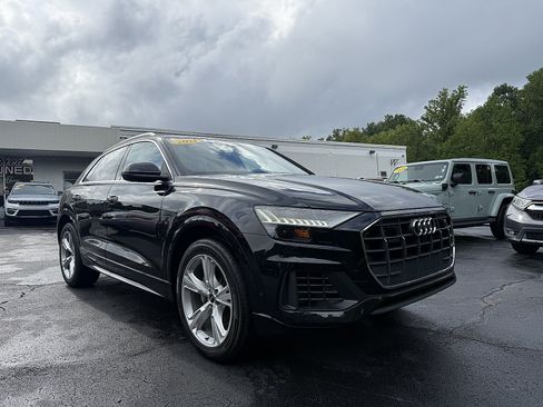 Used 2021 Audi Q8 Premium Plus w/ Premium Plus Package AWD/4WD image 30