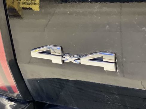 Used 2024 Toyota Tundra Limited image 11