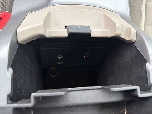 Used 2015 Ford C-MAX SE image 47