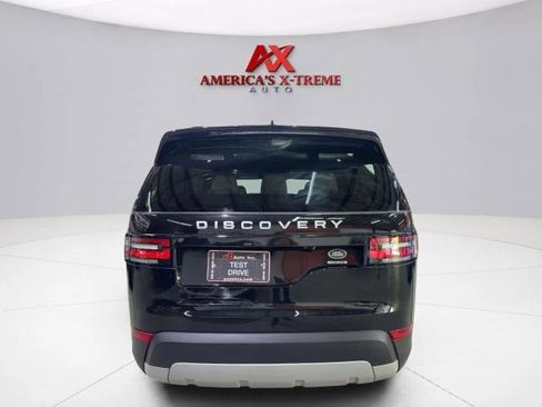 Used 2017 Land Rover Discovery HSE AWD/4WD image 6