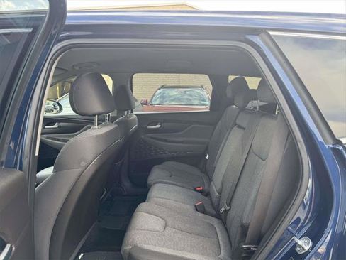 Used 2020 Hyundai Santa Fe SE image 11