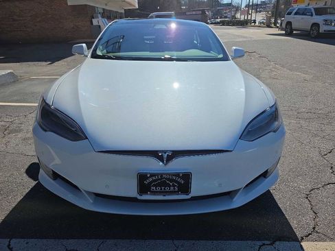 Used 2019 Tesla Model S Performance image 8