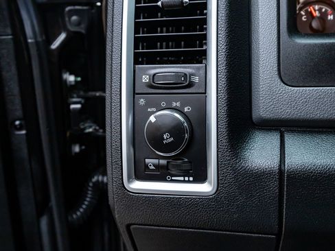 Used 2017 RAM 1500 Lone Star AWD/4WD image 21