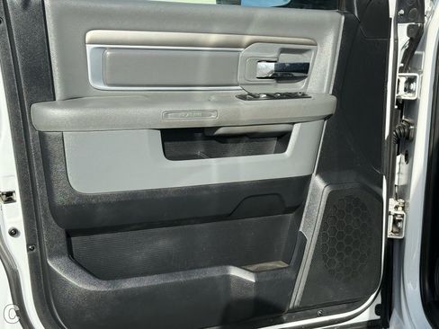Used 2015 RAM 2500 SLT image 16