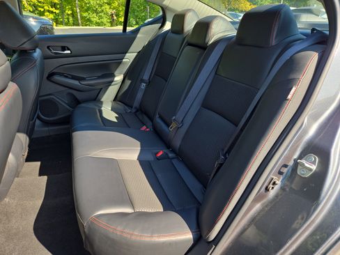 Used 2023 Nissan Altima 2.5 SR image 25