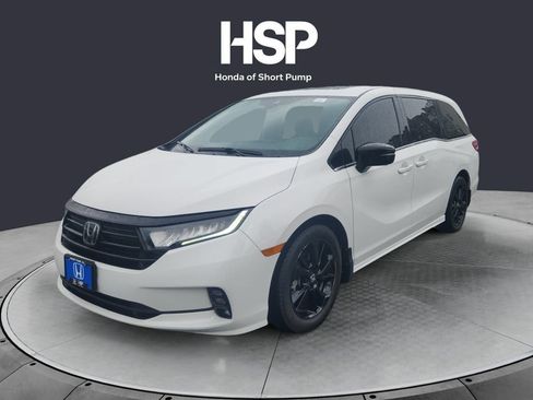 Certified 2024 Honda Odyssey Sport image 1