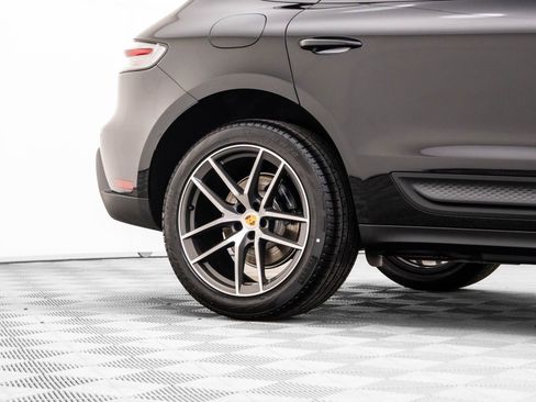 New 2026 Porsche Macan image 35