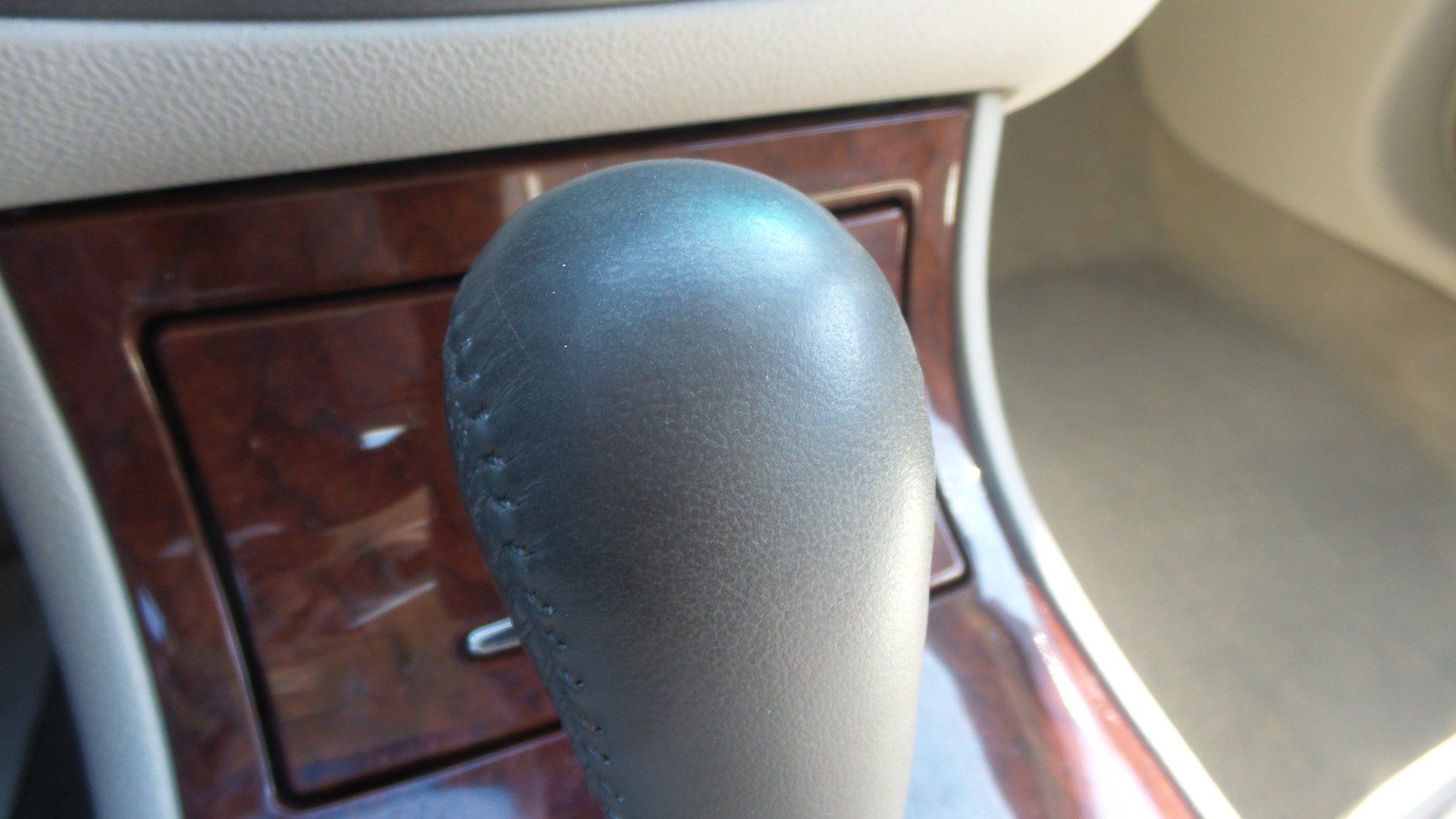Used 2008 Buick Lucerne CX w/ Driver Confidence Package FWD image 42