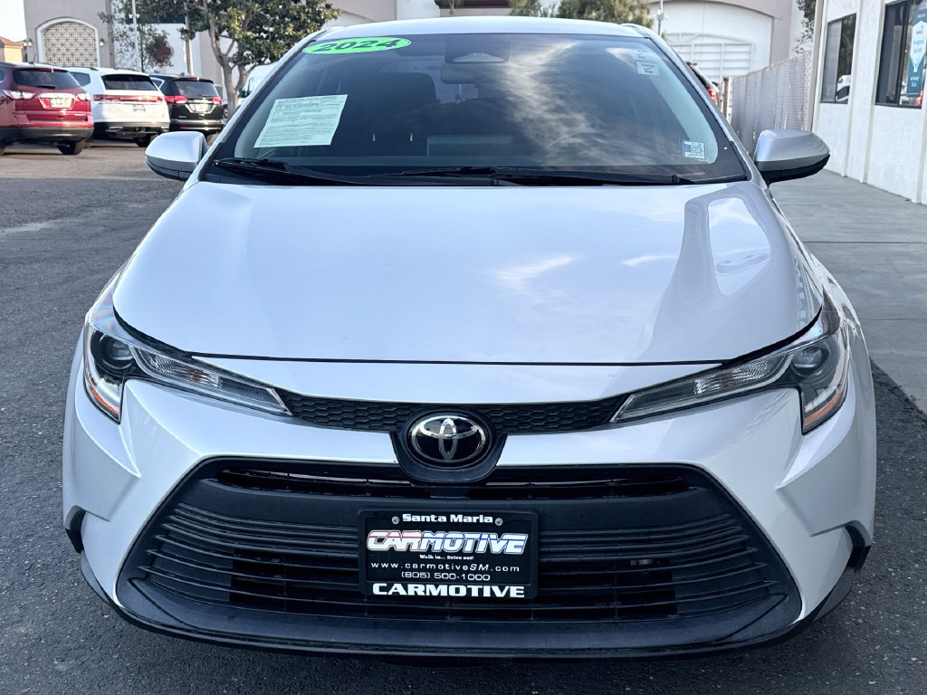 Used 2024 Toyota Corolla LE FWD image 9