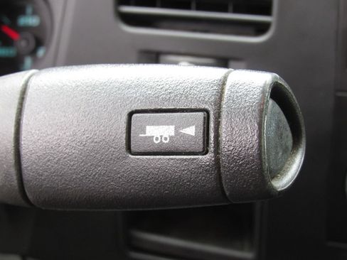 Used 2011 GMC Sierra 1500 W/T AWD/4WD image 26