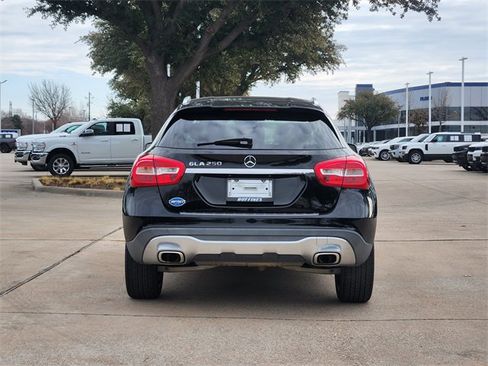 Used 2018 Mercedes-Benz GLA 250 image 6