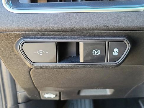 Used 2025 Kia K4 EX image 21