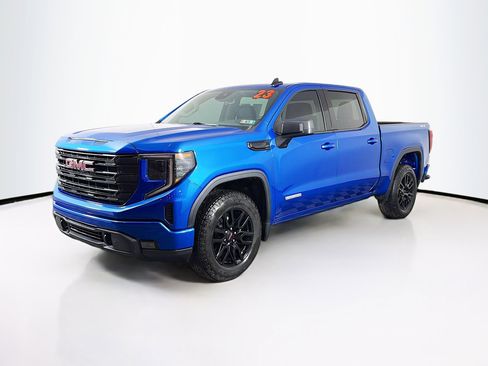 Used 2023 GMC Sierra 1500 Elevation image 4
