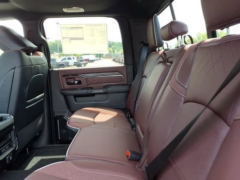 New 2026 RAM 2500 Limited AWD/4WD image 7