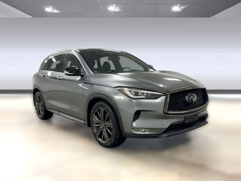 Used 2020 INFINITI QX50 Essential w/ Edition 30 Package image 6