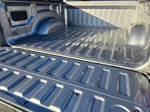 Used 2025 RAM 1500 Laramie image 20