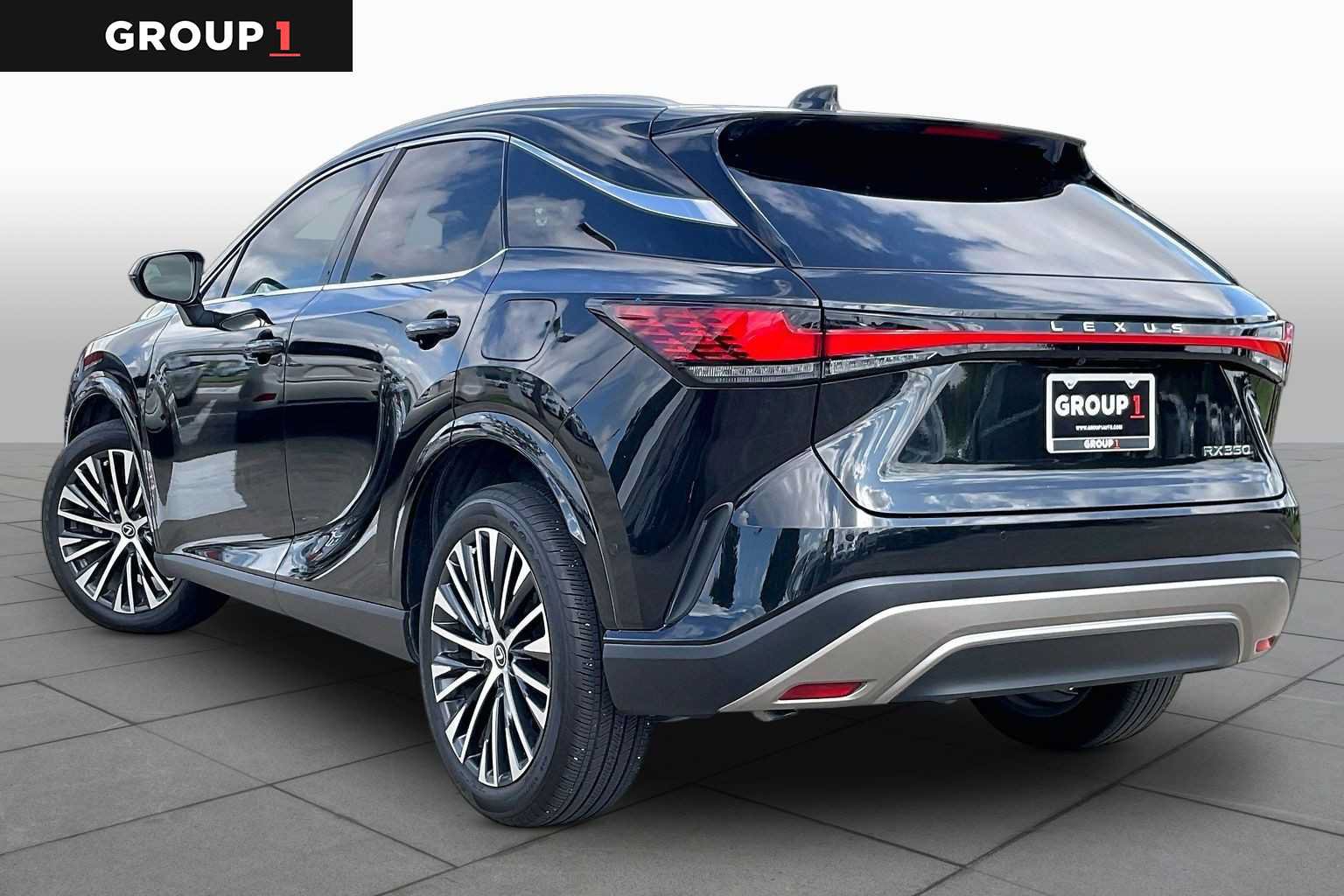 Used 2024 Lexus RX 350 Premium Plus w/ Convenience Package FWD image 10