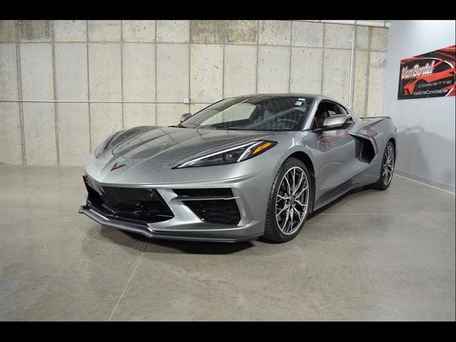 Used 2023 Chevrolet Corvette Stingray Preferred Cpe w/ Z51 Performance Package RWD image 4