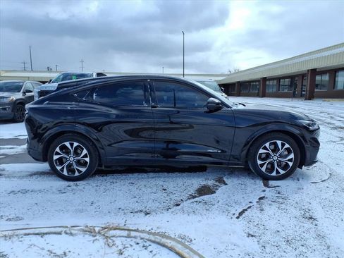 Used 2023 Ford Mustang Mach-E Premium image 6