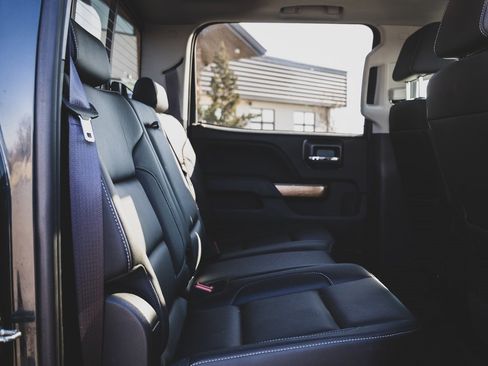 Used 2017 Chevrolet Silverado 2500 LTZ w/ Duramax Plus Package image 27