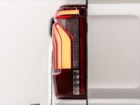 Used 2025 Ford F150 Lariat w/ Equipment Group 501A Mid image 15