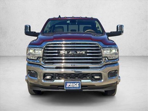 Used 2022 RAM 3500 Limited image 2